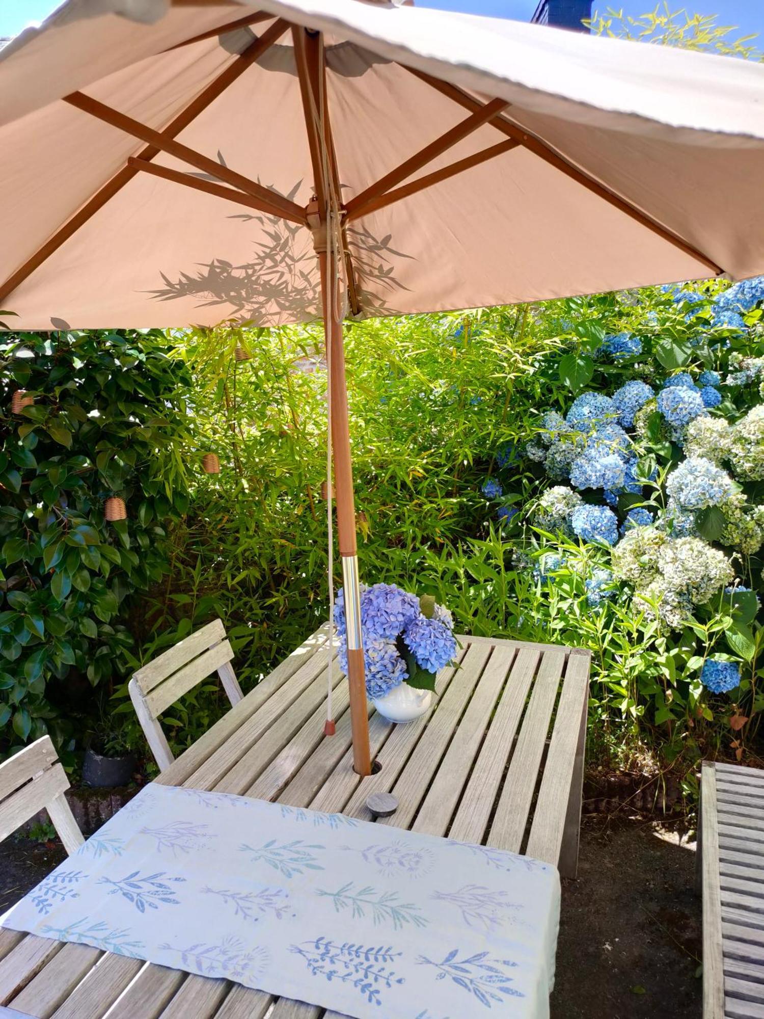 Bed and Breakfast Chez Sophie Plescop Екстер'єр фото